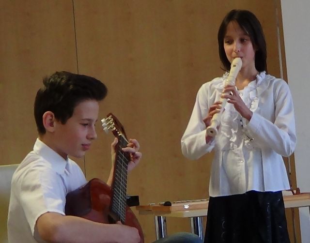 Le�r�s: Le�r�s: D:\web\szelence1\aktualis\kellekek\zene15\szm-tm2.jpg